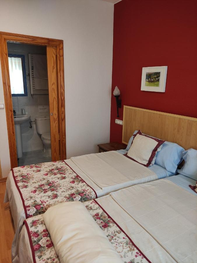 Hostal Escartin Sabiñánigo 외부 사진