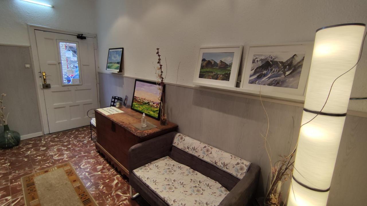 Hostal Escartin Sabiñánigo 외부 사진